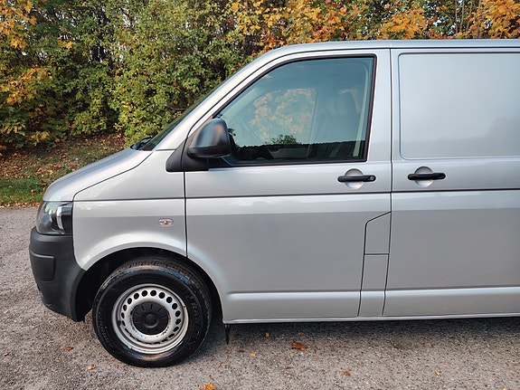 Volkswagen Transporter 11 of 30