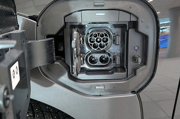 Toyota bZ4X 9 of 30