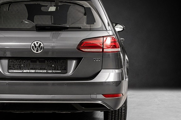 Volkswagen Golf VII 9 of 27