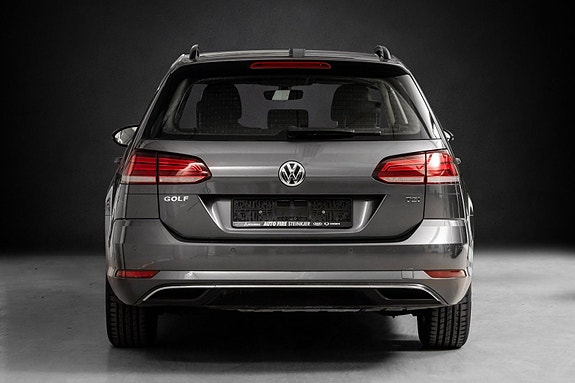 Volkswagen Golf VII 7 of 27