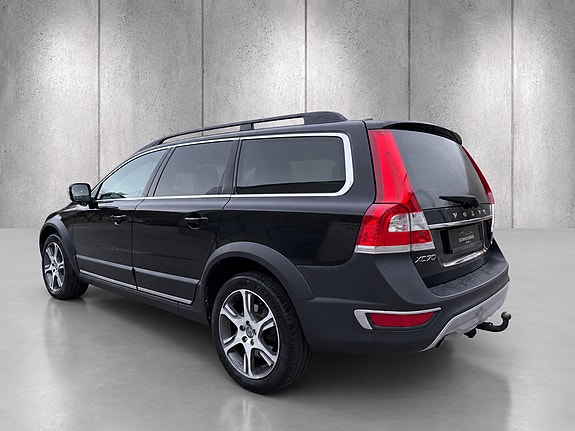 Volvo XC70 7 of 30