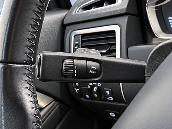 Volvo XC70 19 of 30