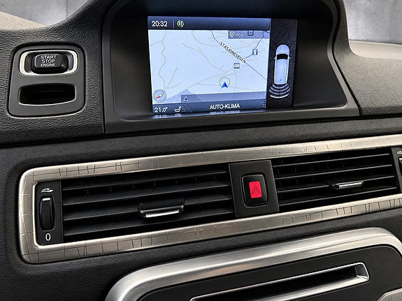 Volvo XC70 28 of 30