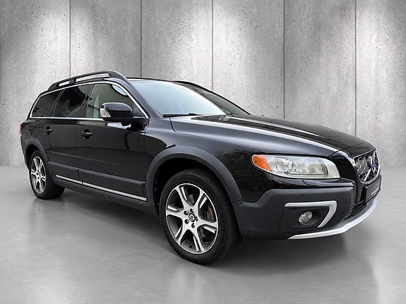 Volvo XC70 3 of 30