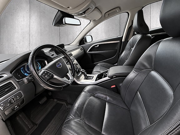 Volvo XC70 9 of 30