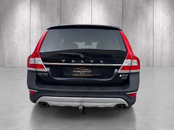 Volvo XC70 6 of 30