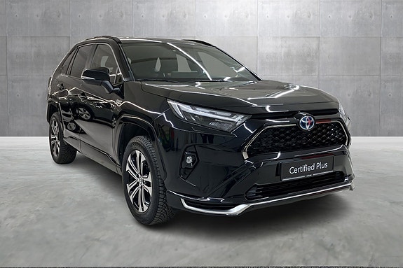 Toyota RAV4 7 of 21