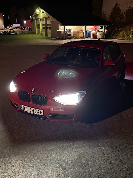 BMW 118i 7 of 28