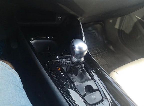 Toyota C-HR 7 of 8