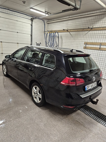 Volkswagen Golf VII 9 of 10