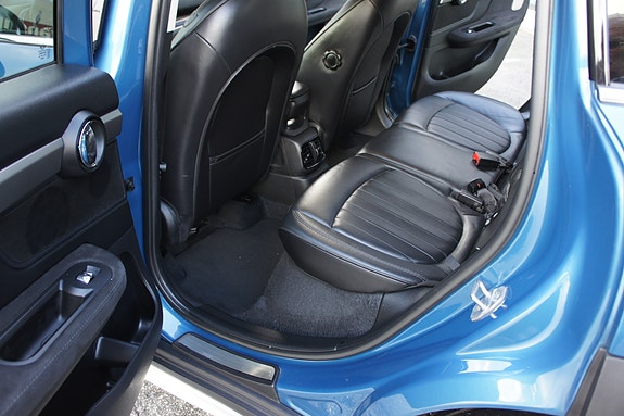 MINI Countryman Cooper SE 9 of 19