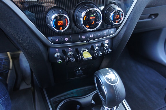 MINI Countryman Cooper SE 17 of 19