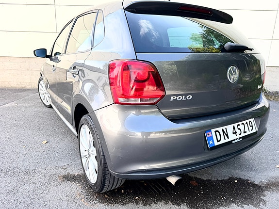 Volkswagen Polo 7 of 26
