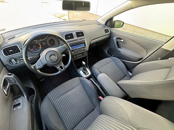 Volkswagen Polo 18 of 26
