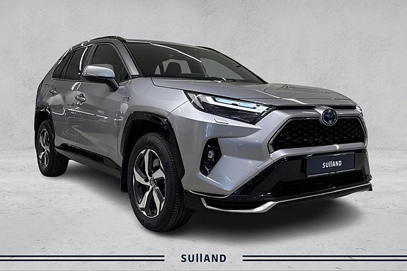 Toyota RAV4 7 of 24