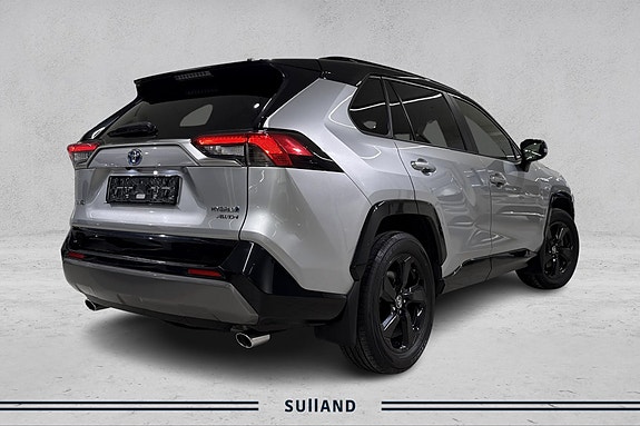 Toyota RAV4 5 of 23