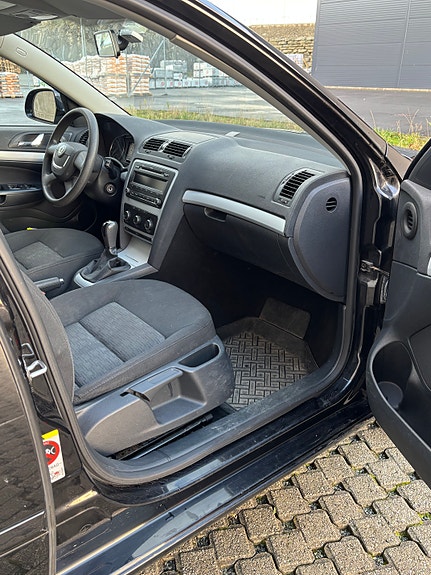 Skoda Octavia 14 of 30