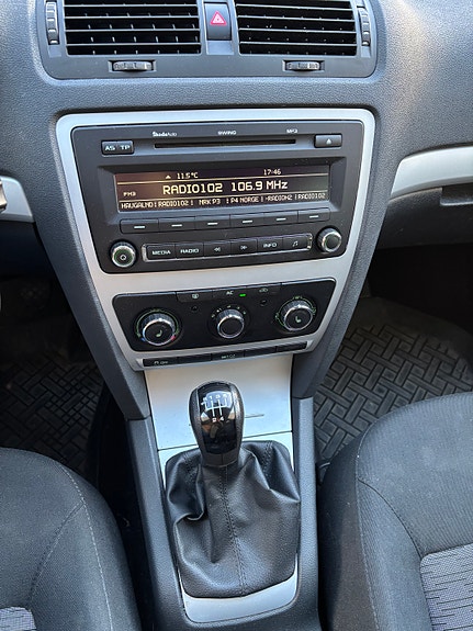 Skoda Octavia 23 of 30