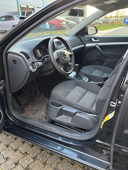 Skoda Octavia 13 of 30
