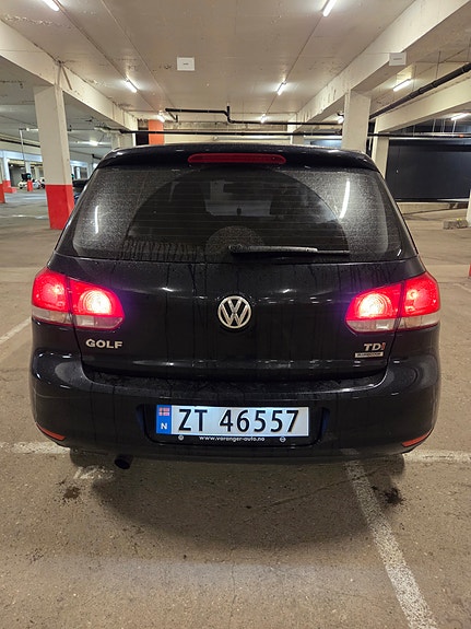 Volkswagen Golf VI 4 of 12