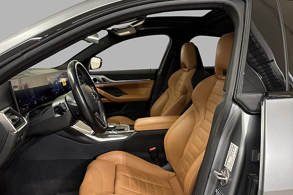 BMW i4 13 of 23