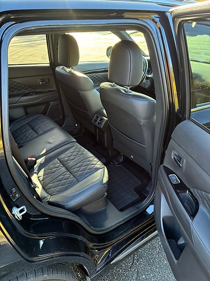Mitsubishi Outlander 7 of 14