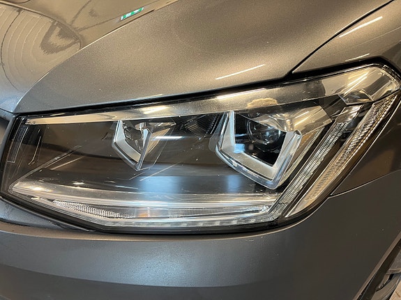 Volkswagen Caddy 12 of 30