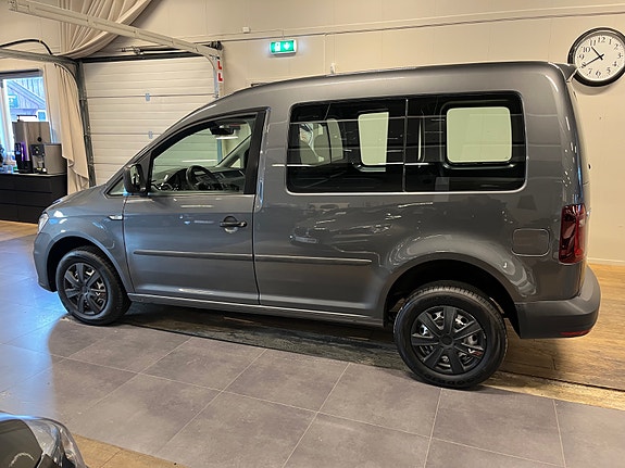 Volkswagen Caddy 4 of 30
