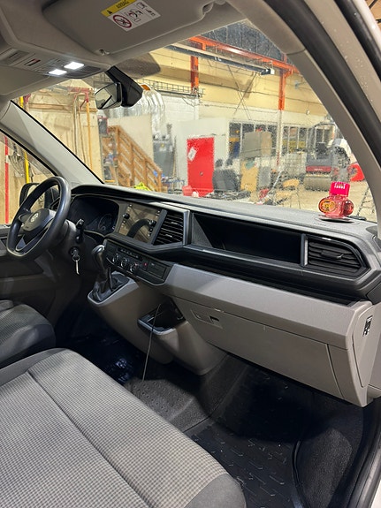 Volkswagen Transporter 15 of 24