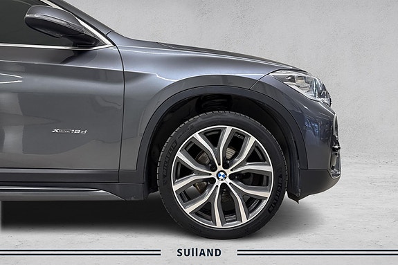 BMW X1 18 of 24
