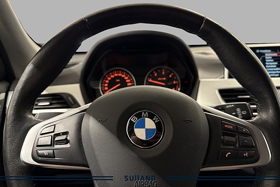 BMW X1 11 of 24