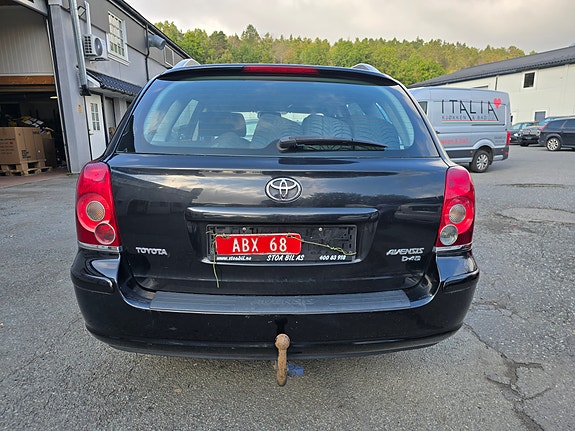 Toyota Avensis 5 of 30