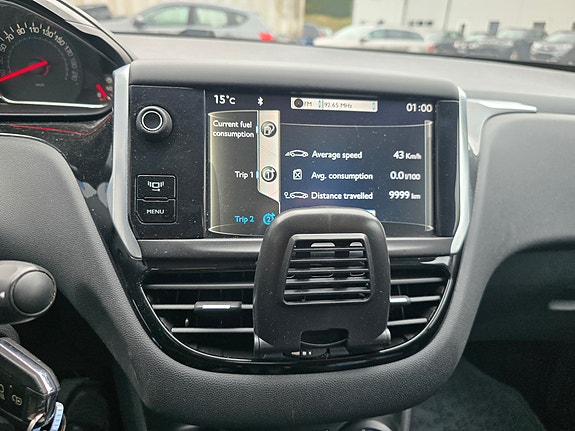 Peugeot 208 20 of 29