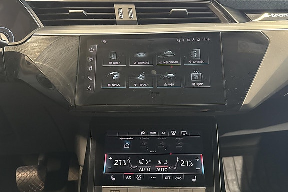 Audi e-tron 13 of 27