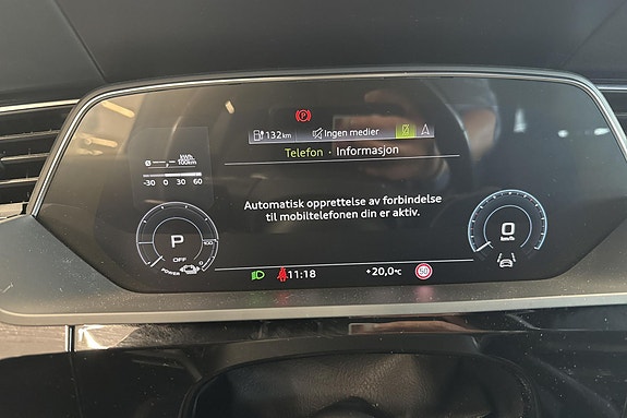 Audi e-tron 12 of 27