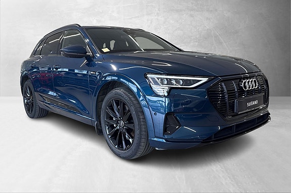 Audi e-tron 27 of 27
