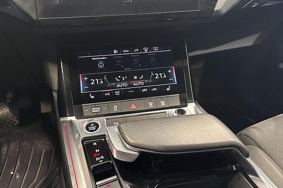 Audi e-tron 14 of 27