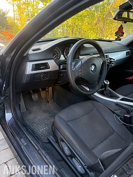 BMW 3-Serie 10 of 11