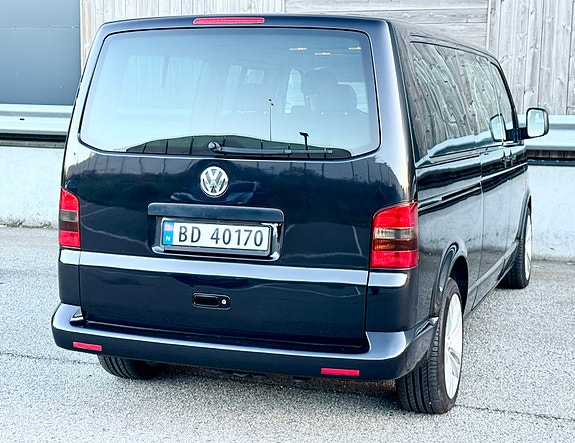 Volkswagen Caravelle 16 of 30
