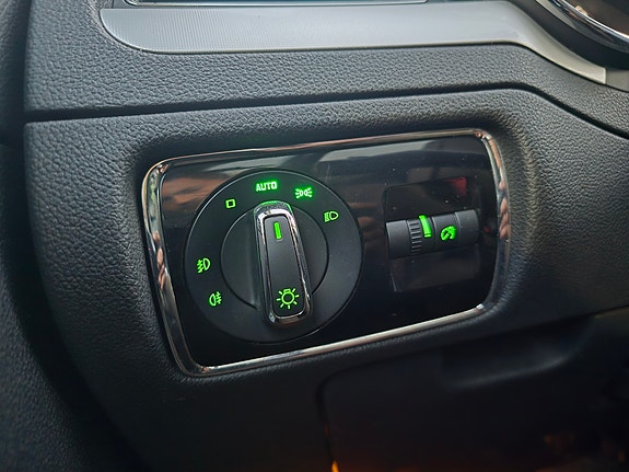 Skoda Superb 26 of 30