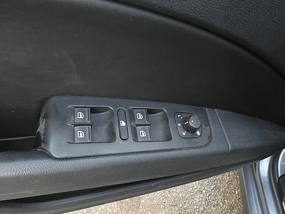 Skoda Superb 23 of 30