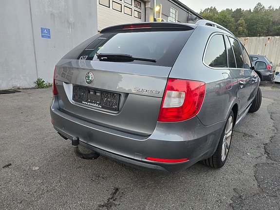 Skoda Superb 5 of 30