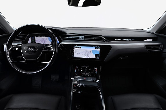 Audi e-tron 13 of 24
