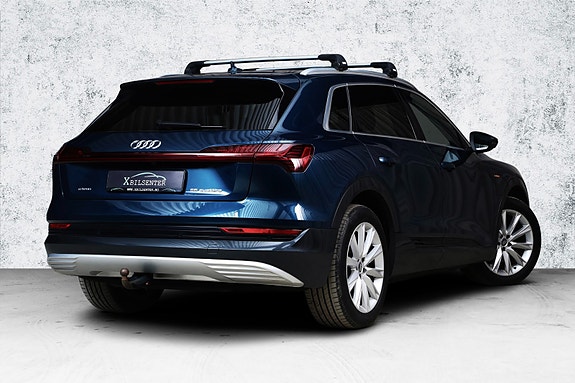 Audi e-tron 2 of 24