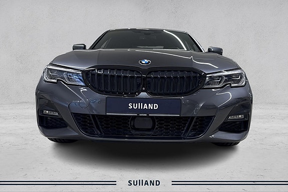 BMW 320d 8 of 23