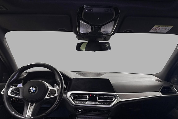 BMW 320d 9 of 23
