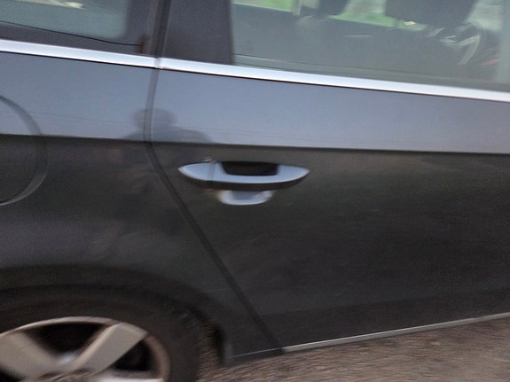 Volkswagen Passat 6 of 19