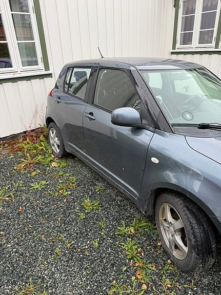 Suzuki Swift 4 of 5