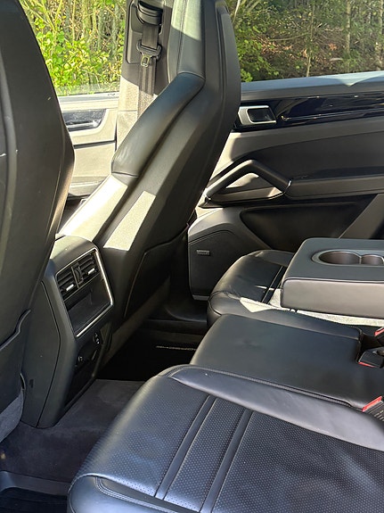 Porsche Cayenne Coupe 5 of 29