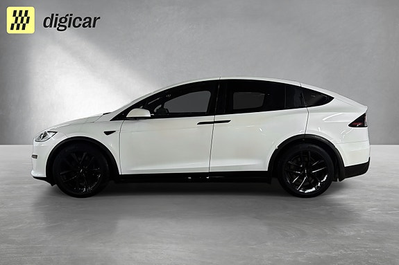 Tesla Model X 2 of 25